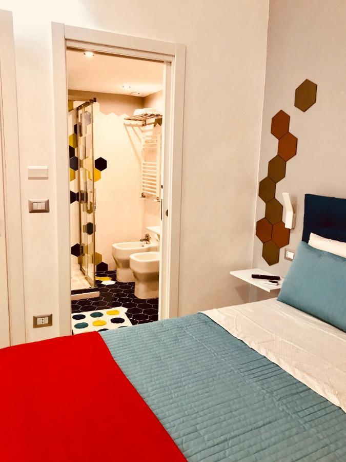 Arianiello Suite A Due Passi Dal Cristo Velato Napoli Bagian luar foto