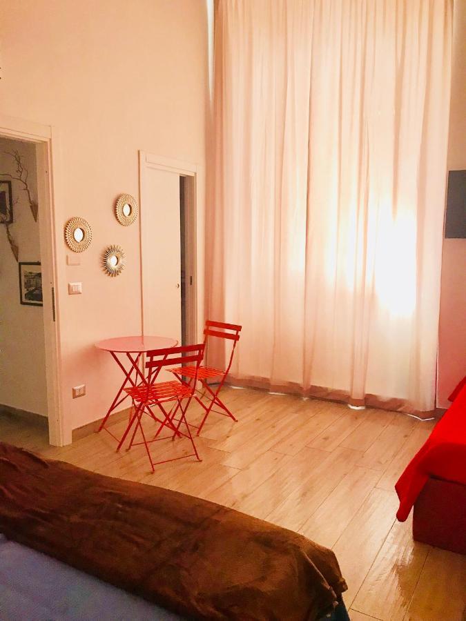 Arianiello Suite A Due Passi Dal Cristo Velato Napoli Bagian luar foto