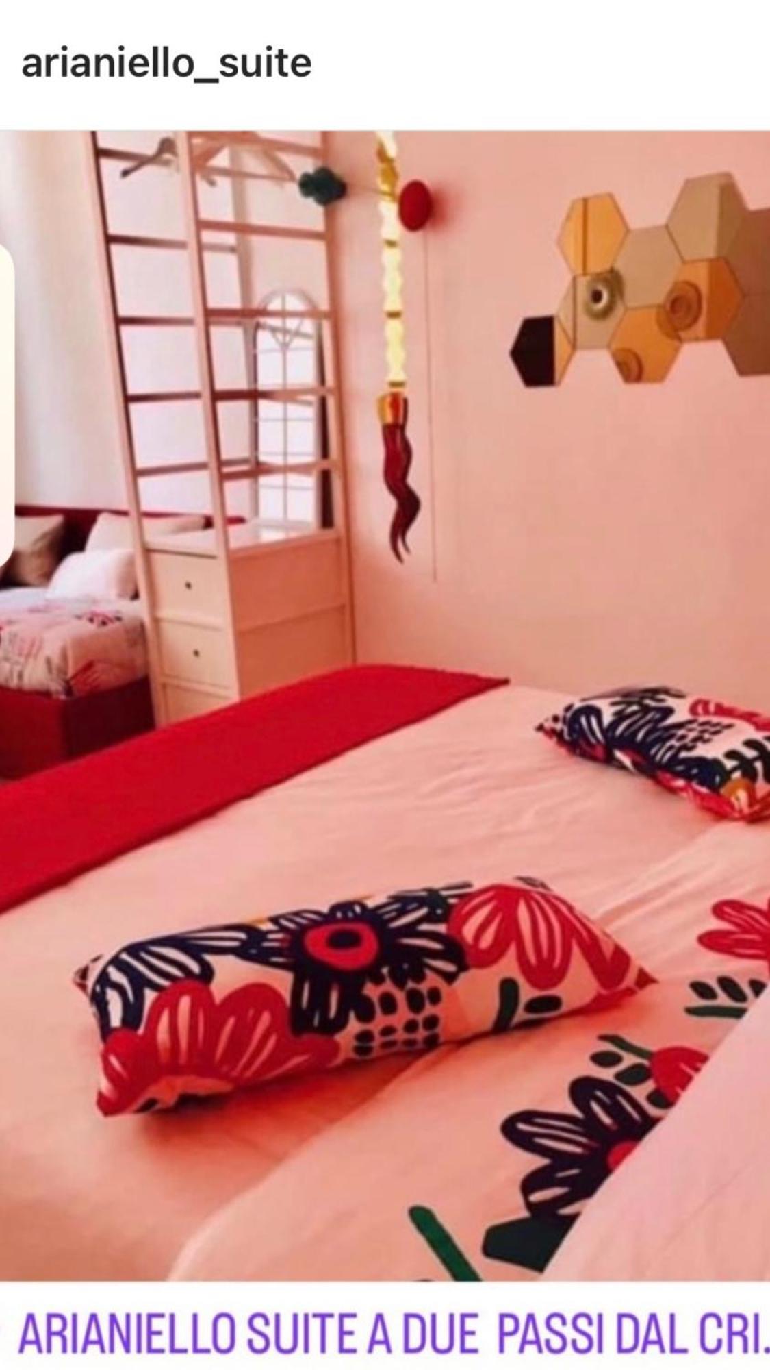 Arianiello Suite A Due Passi Dal Cristo Velato Napoli Bagian luar foto